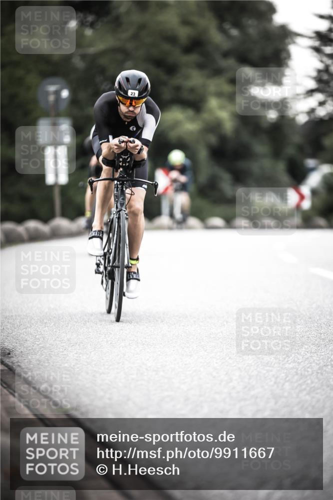 21.06.2026 - 29. Vierlanden-Triathlon H.Heesch http://msf.ph/oto/9911667 21.06.2026 09:43:54 Radfahren 23, 33, 101, 111, 178, 211, 216 meine-sportfotos.de