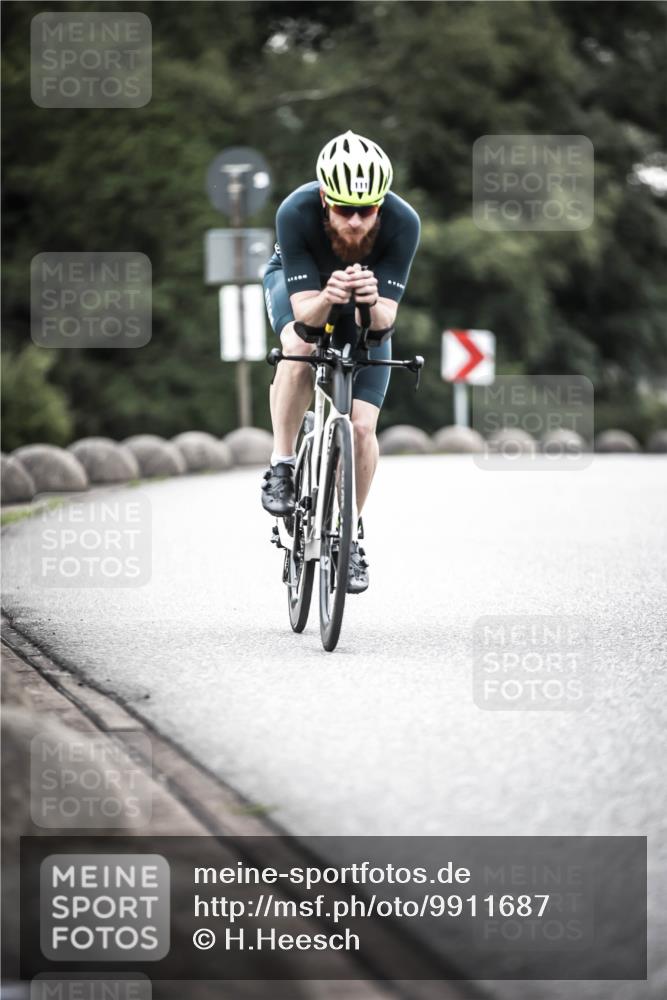 21.06.2026 - 29. Vierlanden-Triathlon H.Heesch http://msf.ph/oto/9911687 21.06.2026 09:43:57 Radfahren 23, 111, 178, 216 meine-sportfotos.de