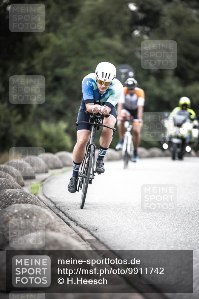 21.06.2026 - 29. Vierlanden-Triathlon H.Heesch http://msf.ph/oto/9911742 21.06.2026 09:44:36 Radfahren 16, 94, 98, 107, 120, 132 meine-sportfotos.de