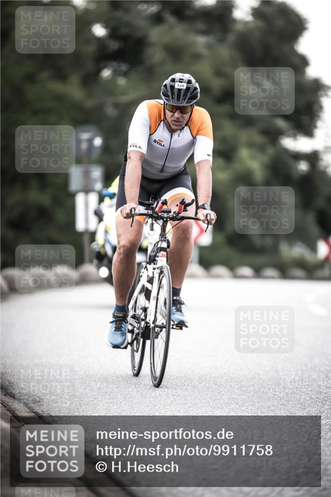 21.06.2026 - 29. Vierlanden-Triathlon H.Heesch http://msf.ph/oto/9911758 21.06.2026 09:44:38 Radfahren 16, 77, 94, 107, 120, 132 meine-sportfotos.de