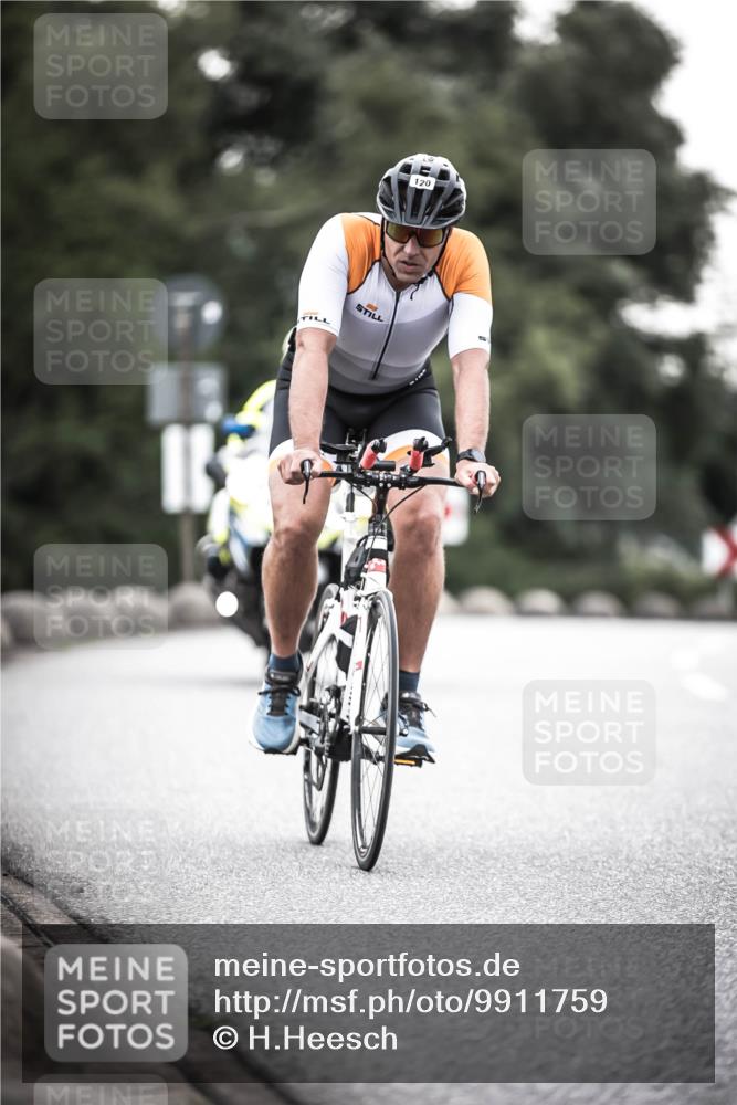 21.06.2026 - 29. Vierlanden-Triathlon H.Heesch http://msf.ph/oto/9911759 21.06.2026 09:44:38 Radfahren 16, 77, 94, 107, 120, 132 meine-sportfotos.de