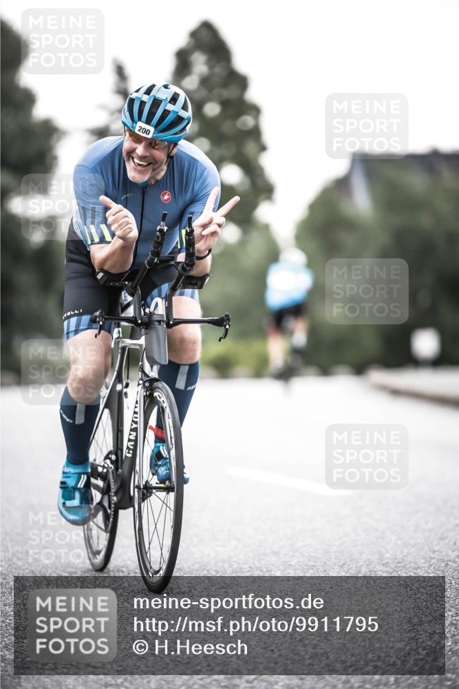 21.06.2026 - 29. Vierlanden-Triathlon H.Heesch http://msf.ph/oto/9911795 21.06.2026 09:45:15 Radfahren 79, 200, 261, 268, 290 meine-sportfotos.de