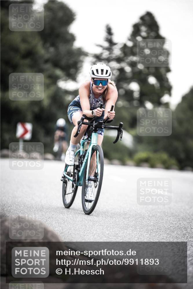 21.06.2026 - 29. Vierlanden-Triathlon H.Heesch http://msf.ph/oto/9911893 21.06.2026 09:46:53 Radfahren 140, 240, 241 meine-sportfotos.de