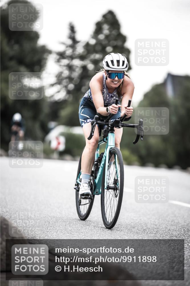 21.06.2026 - 29. Vierlanden-Triathlon H.Heesch http://msf.ph/oto/9911898 21.06.2026 09:46:53 Radfahren 140, 240, 241 meine-sportfotos.de