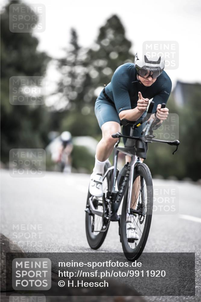 21.06.2026 - 29. Vierlanden-Triathlon H.Heesch http://msf.ph/oto/9911920 21.06.2026 09:46:58 Radfahren 140, 172, 288 meine-sportfotos.de