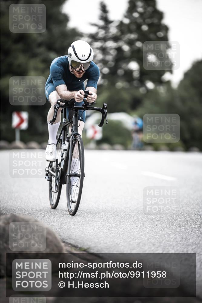 21.06.2026 - 29. Vierlanden-Triathlon H.Heesch http://msf.ph/oto/9911958 21.06.2026 09:48:30 Radfahren 12, 14, 36, 87 meine-sportfotos.de