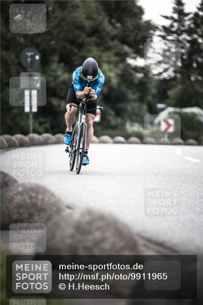 21.06.2026 - 29. Vierlanden-Triathlon H.Heesch http://msf.ph/oto/9911965 21.06.2026 09:48:35 Radfahren 12, 14, 36, 267 meine-sportfotos.de