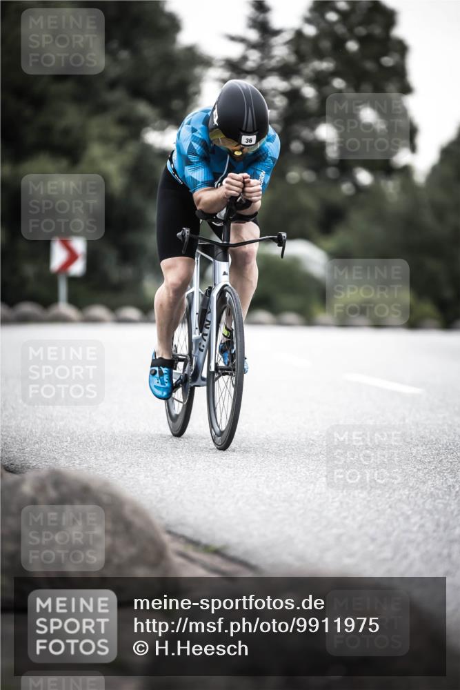 21.06.2026 - 29. Vierlanden-Triathlon H.Heesch http://msf.ph/oto/9911975 21.06.2026 09:48:36 Radfahren 12, 14, 36, 267 meine-sportfotos.de
