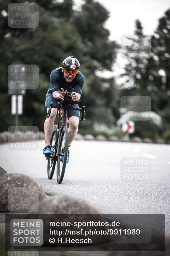 21.06.2026 - 29. Vierlanden-Triathlon H.Heesch http://msf.ph/oto/9911989 21.06.2026 09:48:49 Radfahren 138, 207, 247 meine-sportfotos.de