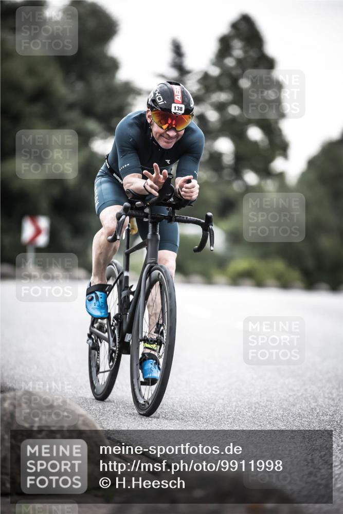 21.06.2026 - 29. Vierlanden-Triathlon H.Heesch http://msf.ph/oto/9911998 21.06.2026 09:48:49 Radfahren 138, 207, 247 meine-sportfotos.de