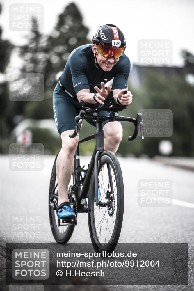 21.06.2026 - 29. Vierlanden-Triathlon H.Heesch http://msf.ph/oto/9912004 21.06.2026 09:48:50 Radfahren 138, 207, 247 meine-sportfotos.de