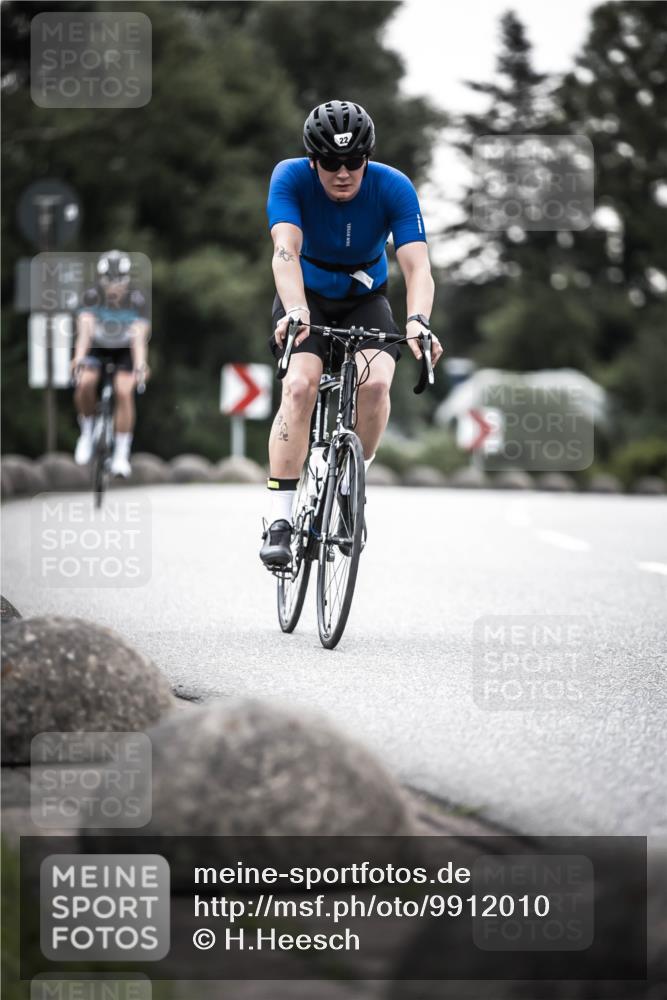 21.06.2026 - 29. Vierlanden-Triathlon H.Heesch http://msf.ph/oto/9912010 21.06.2026 09:49:01 Radfahren 22, 52 meine-sportfotos.de