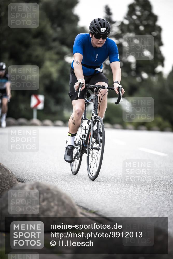 21.06.2026 - 29. Vierlanden-Triathlon H.Heesch http://msf.ph/oto/9912013 21.06.2026 09:49:01 Radfahren 22, 52 meine-sportfotos.de