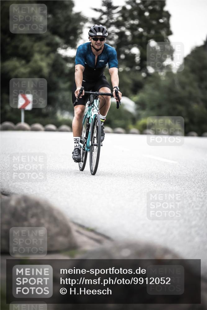 21.06.2026 - 29. Vierlanden-Triathlon H.Heesch http://msf.ph/oto/9912052 21.06.2026 09:49:14 Radfahren 113 meine-sportfotos.de
