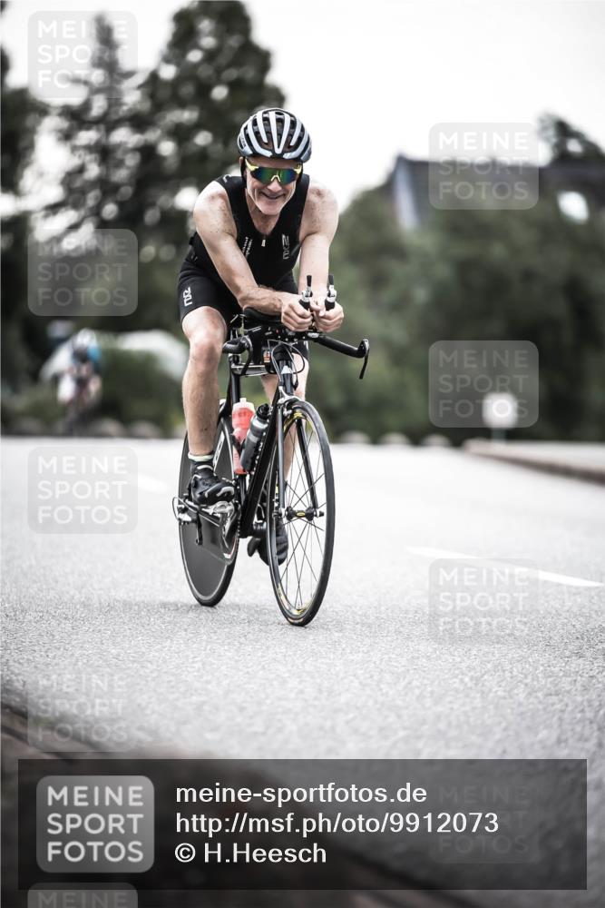 21.06.2026 - 29. Vierlanden-Triathlon H.Heesch http://msf.ph/oto/9912073 21.06.2026 09:49:27 Radfahren 116, 213, 298 meine-sportfotos.de