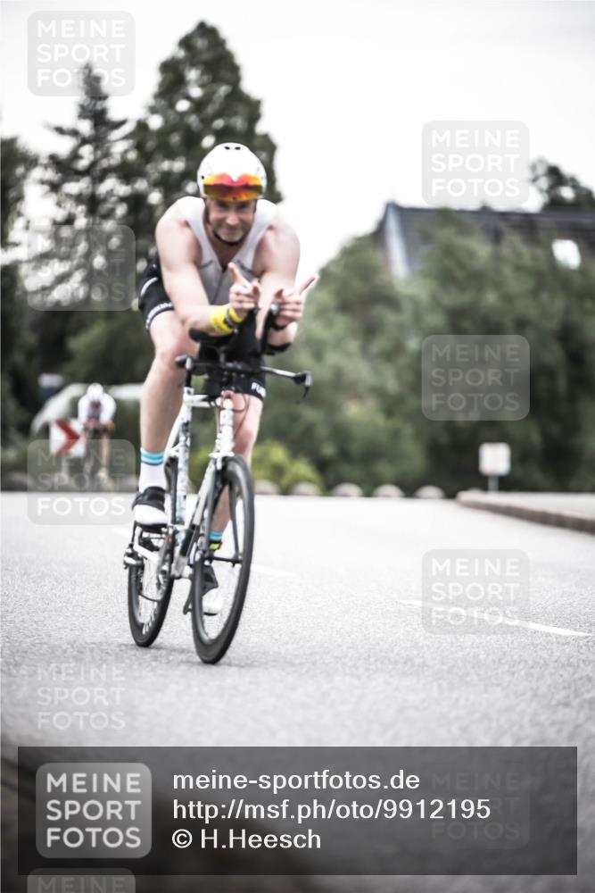 21.06.2026 - 29. Vierlanden-Triathlon H.Heesch http://msf.ph/oto/9912195 21.06.2026 09:52:01 Radfahren 61, 137, 211, 274, 300 meine-sportfotos.de