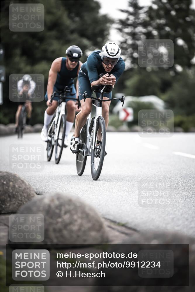 21.06.2026 - 29. Vierlanden-Triathlon H.Heesch http://msf.ph/oto/9912234 21.06.2026 09:52:14 Radfahren 76, 84, 132, 169, 193, 1355 meine-sportfotos.de