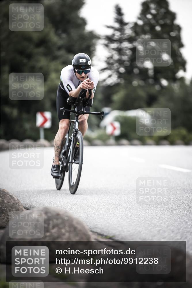 21.06.2026 - 29. Vierlanden-Triathlon H.Heesch http://msf.ph/oto/9912238 21.06.2026 09:52:16 Radfahren 76, 132, 193, 1355 meine-sportfotos.de