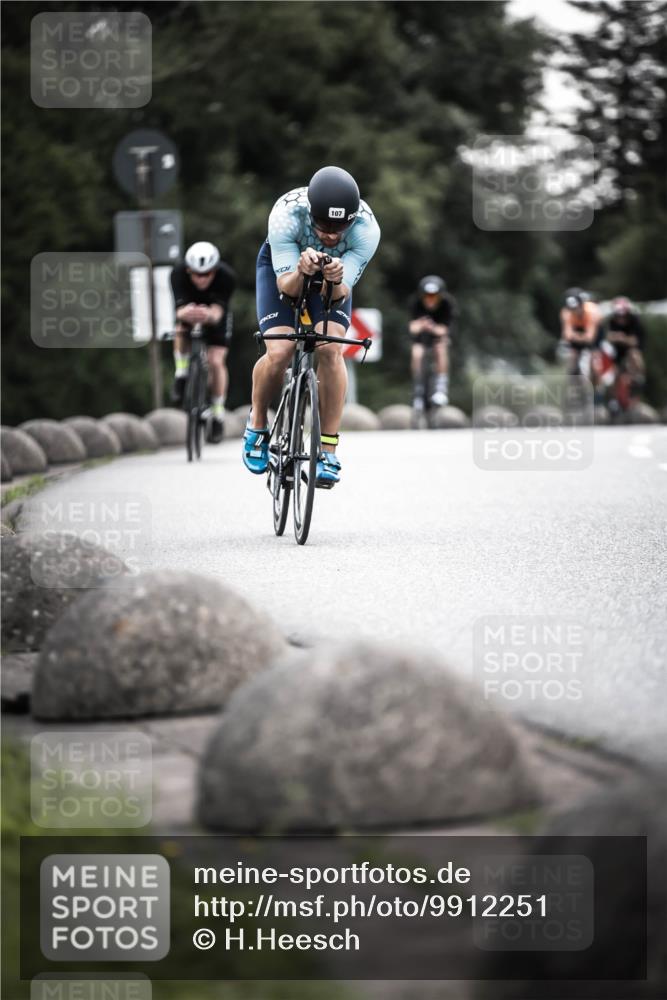 21.06.2026 - 29. Vierlanden-Triathlon H.Heesch http://msf.ph/oto/9912251 21.06.2026 09:52:30 Radfahren 16, 63, 77, 107, 192 meine-sportfotos.de