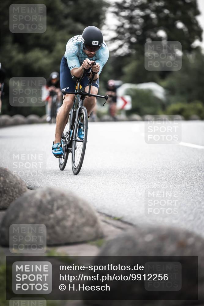 21.06.2026 - 29. Vierlanden-Triathlon H.Heesch http://msf.ph/oto/9912256 21.06.2026 09:52:30 Radfahren 16, 63, 77, 107, 192 meine-sportfotos.de