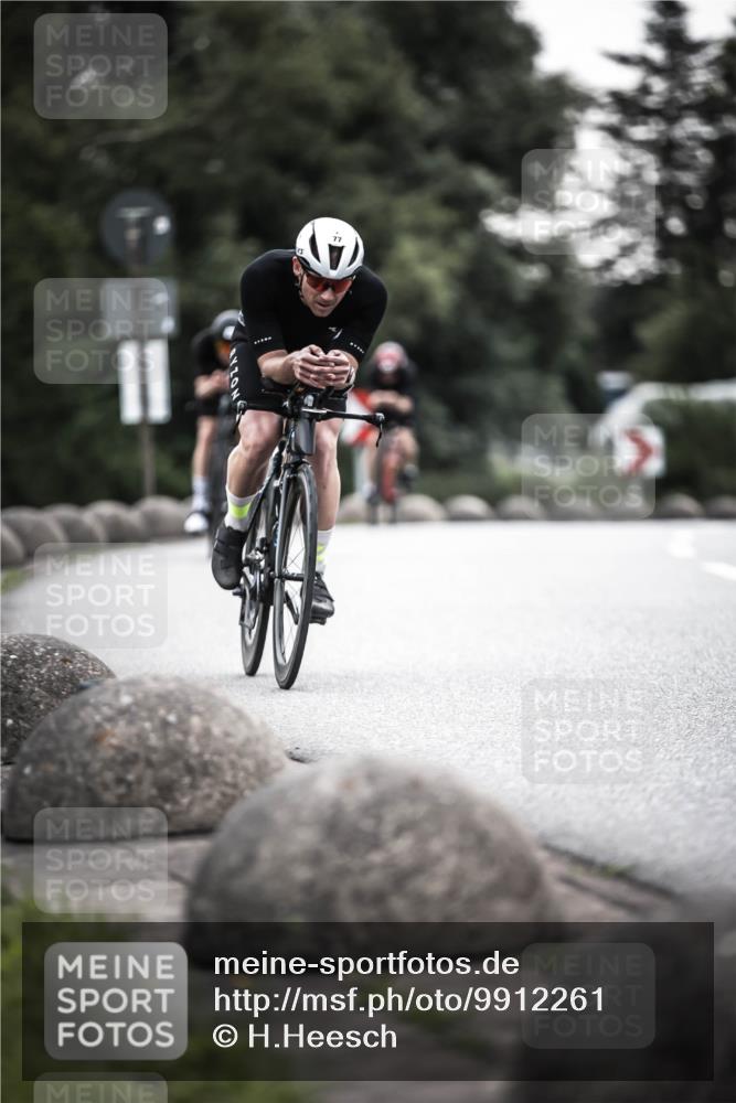 21.06.2026 - 29. Vierlanden-Triathlon H.Heesch http://msf.ph/oto/9912261 21.06.2026 09:52:31 Radfahren 16, 63, 77, 107, 192 meine-sportfotos.de