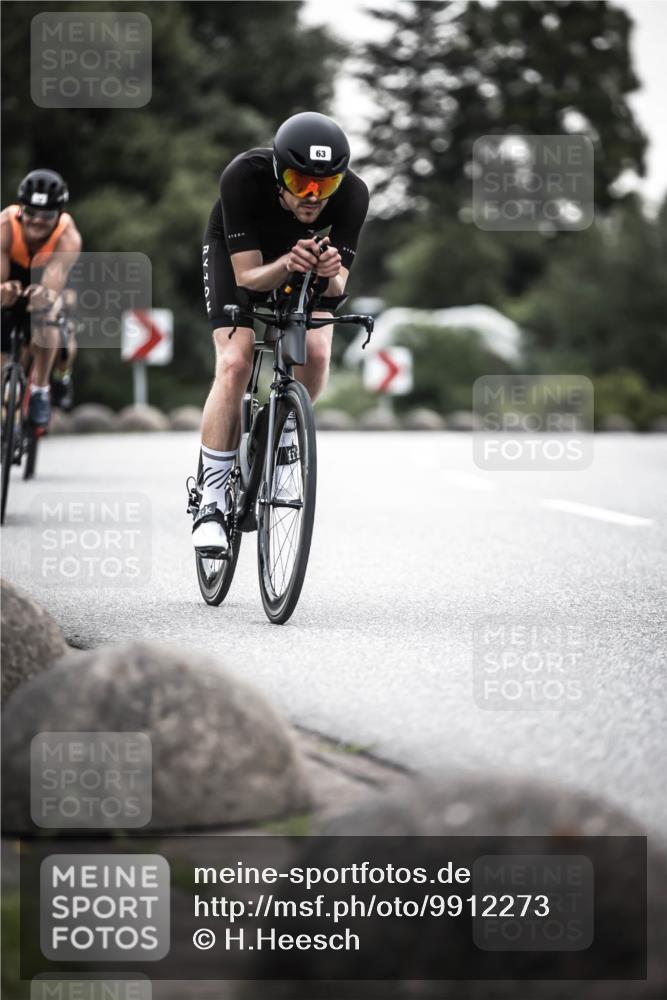 21.06.2026 - 29. Vierlanden-Triathlon H.Heesch http://msf.ph/oto/9912273 21.06.2026 09:52:33 Radfahren 16, 63, 77, 107, 192 meine-sportfotos.de