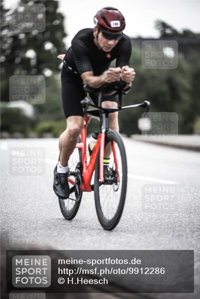 21.06.2026 - 29. Vierlanden-Triathlon H.Heesch http://msf.ph/oto/9912286 21.06.2026 09:52:35 Radfahren 16, 63, 77, 192 meine-sportfotos.de