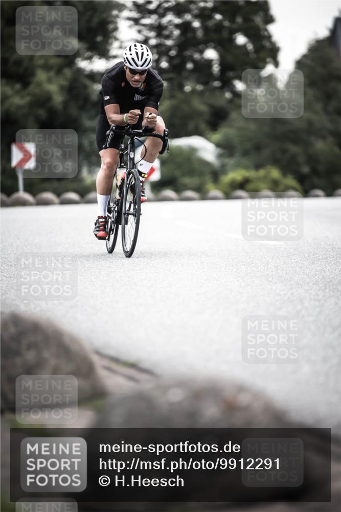 21.06.2026 - 29. Vierlanden-Triathlon H.Heesch http://msf.ph/oto/9912291 21.06.2026 09:52:58 Radfahren 108, 287 meine-sportfotos.de