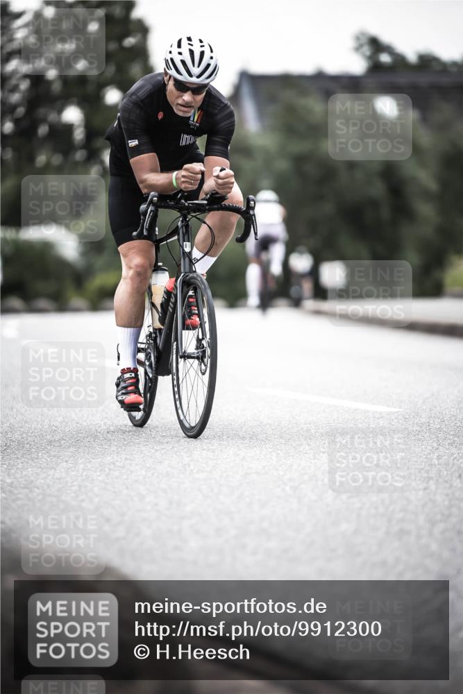 21.06.2026 - 29. Vierlanden-Triathlon H.Heesch http://msf.ph/oto/9912300 21.06.2026 09:52:59 Radfahren 108, 287 meine-sportfotos.de