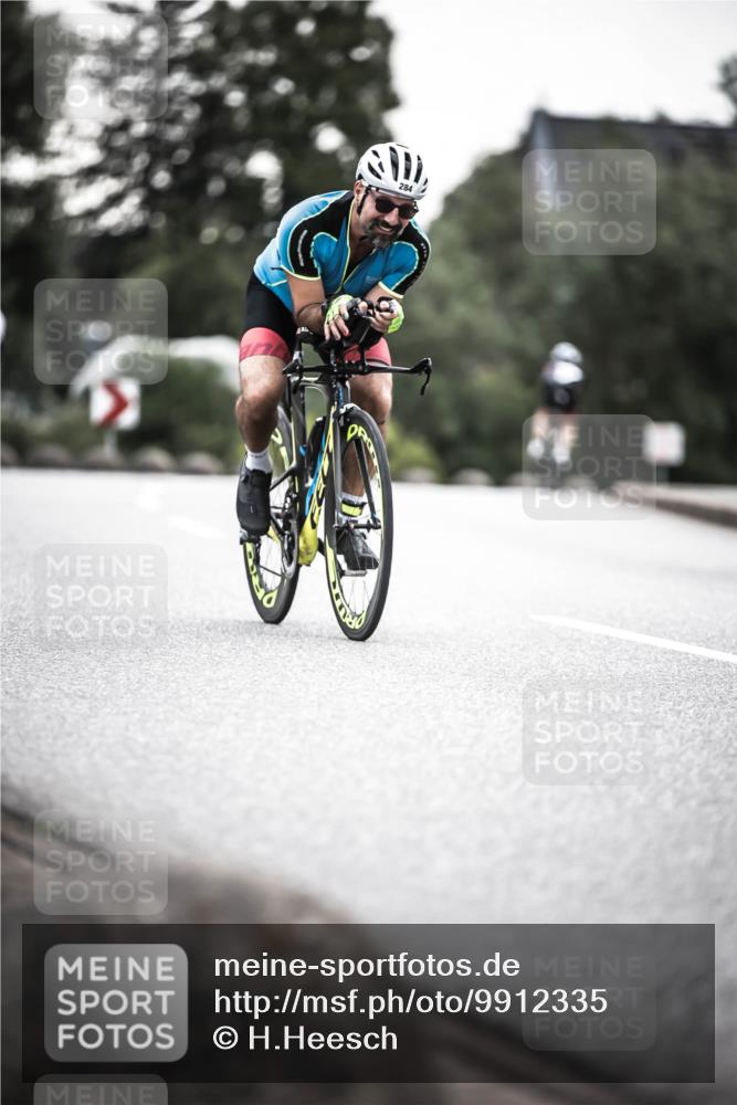 21.06.2026 - 29. Vierlanden-Triathlon H.Heesch http://msf.ph/oto/9912335 21.06.2026 09:53:41 Radfahren 72, 91, 106, 210, 266, 284 meine-sportfotos.de