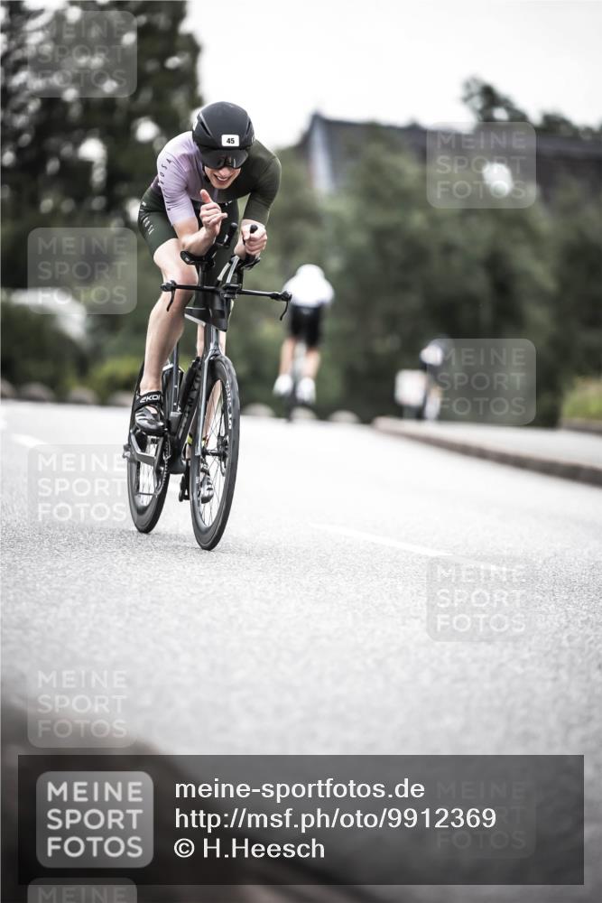 21.06.2026 - 29. Vierlanden-Triathlon H.Heesch http://msf.ph/oto/9912369 21.06.2026 09:54:03 Radfahren 45, 271 meine-sportfotos.de