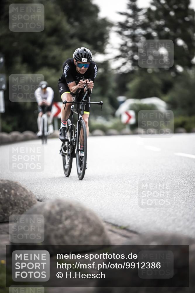 21.06.2026 - 29. Vierlanden-Triathlon H.Heesch http://msf.ph/oto/9912386 21.06.2026 09:54:16 Radfahren 21, 27, 164, 294 meine-sportfotos.de