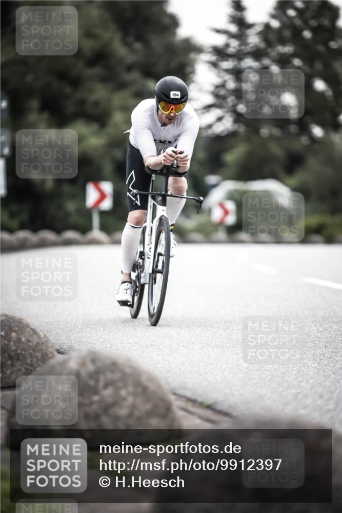 21.06.2026 - 29. Vierlanden-Triathlon H.Heesch http://msf.ph/oto/9912397 21.06.2026 09:54:18 Radfahren 21, 164, 294 meine-sportfotos.de