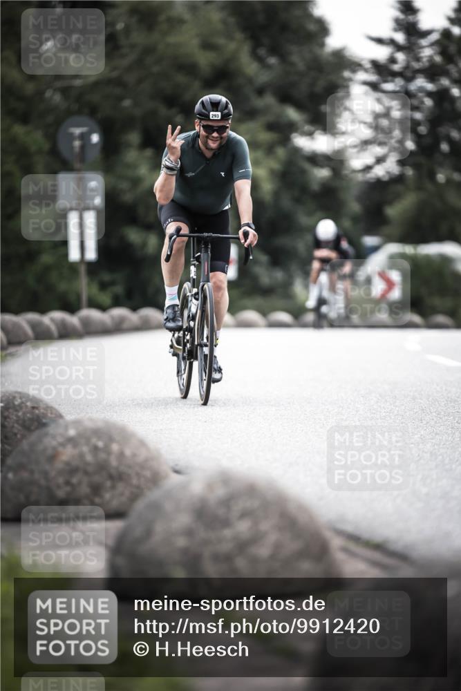 21.06.2026 - 29. Vierlanden-Triathlon H.Heesch http://msf.ph/oto/9912420 21.06.2026 09:54:56 Radfahren 128, 148, 292, 293 meine-sportfotos.de