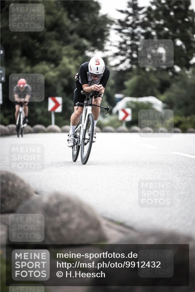 21.06.2026 - 29. Vierlanden-Triathlon H.Heesch http://msf.ph/oto/9912432 21.06.2026 09:54:59 Radfahren 128, 148, 292, 293 meine-sportfotos.de