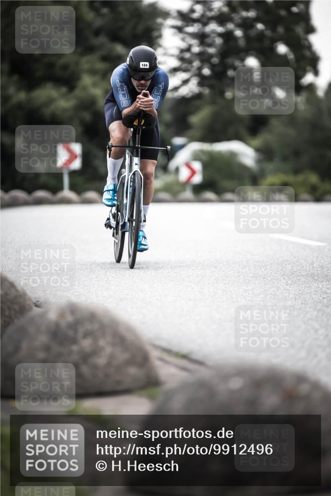 21.06.2026 - 29. Vierlanden-Triathlon H.Heesch http://msf.ph/oto/9912496 21.06.2026 09:55:37 Radfahren 142, 177, 184, 235, 252 meine-sportfotos.de