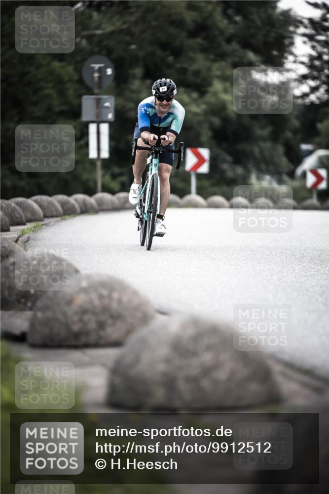 21.06.2026 - 29. Vierlanden-Triathlon H.Heesch http://msf.ph/oto/9912512 21.06.2026 09:56:13 Radfahren 57 meine-sportfotos.de