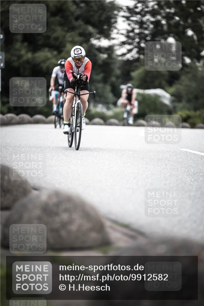 21.06.2026 - 29. Vierlanden-Triathlon H.Heesch http://msf.ph/oto/9912582 21.06.2026 09:56:41 Radfahren 12, 13, 174, 239, 259 meine-sportfotos.de