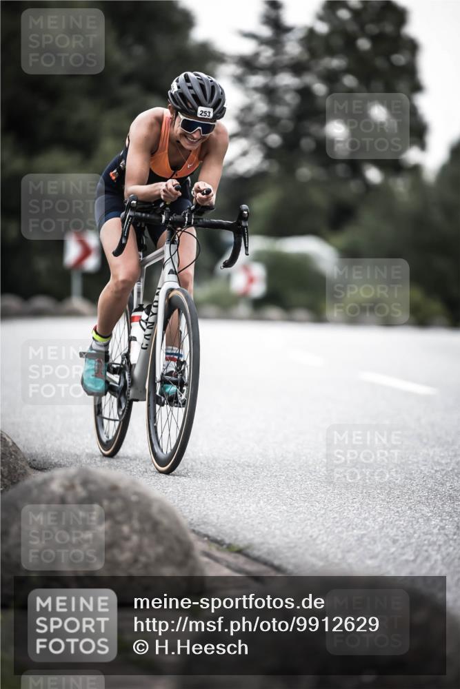 21.06.2026 - 29. Vierlanden-Triathlon H.Heesch http://msf.ph/oto/9912629 21.06.2026 09:57:09 Radfahren 243, 253 meine-sportfotos.de