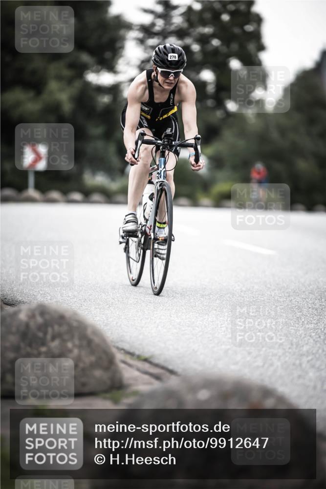21.06.2026 - 29. Vierlanden-Triathlon H.Heesch http://msf.ph/oto/9912647 21.06.2026 09:57:24 Radfahren 278 meine-sportfotos.de