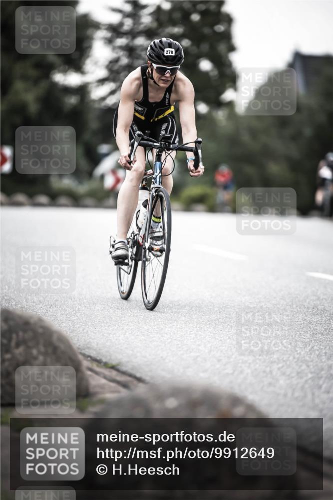21.06.2026 - 29. Vierlanden-Triathlon H.Heesch http://msf.ph/oto/9912649 21.06.2026 09:57:24 Radfahren 278 meine-sportfotos.de