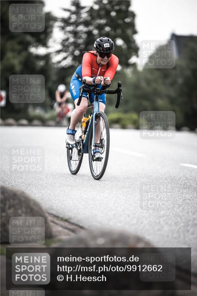 21.06.2026 - 29. Vierlanden-Triathlon H.Heesch http://msf.ph/oto/9912662 21.06.2026 09:57:32 Radfahren 159, 207, 233 meine-sportfotos.de