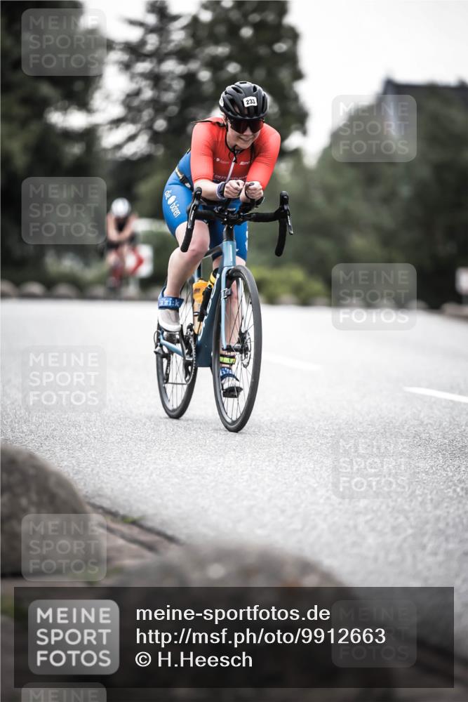 21.06.2026 - 29. Vierlanden-Triathlon H.Heesch http://msf.ph/oto/9912663 21.06.2026 09:57:32 Radfahren 159, 207, 233 meine-sportfotos.de