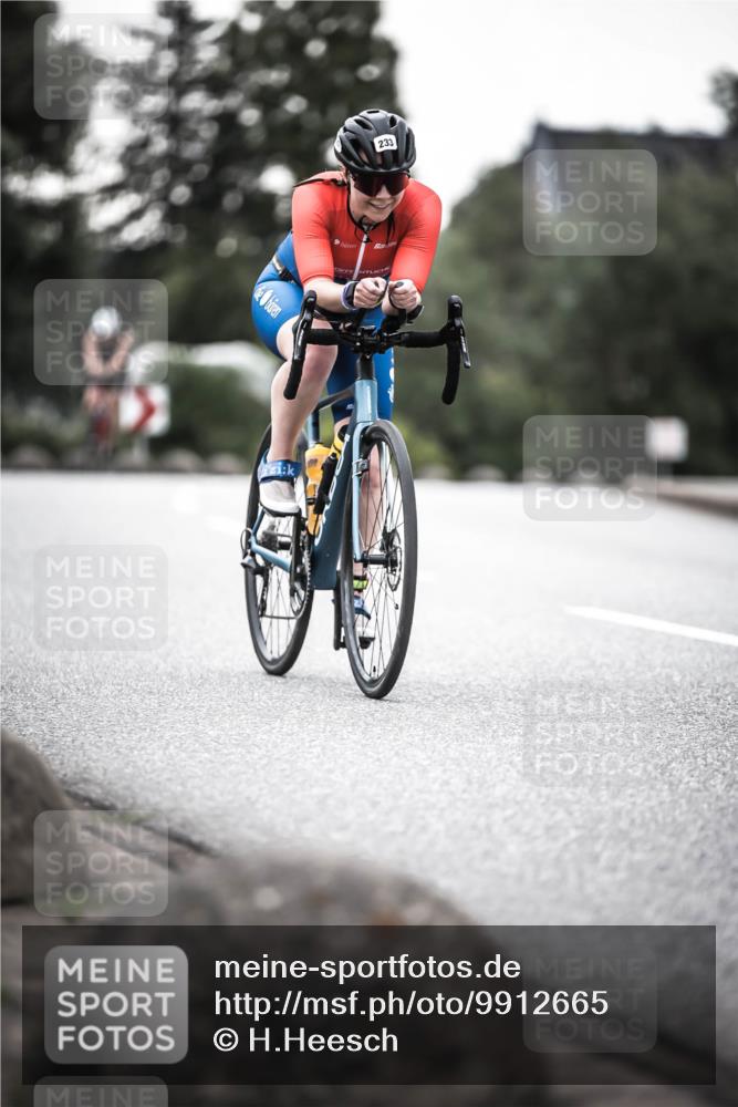 21.06.2026 - 29. Vierlanden-Triathlon H.Heesch http://msf.ph/oto/9912665 21.06.2026 09:57:32 Radfahren 159, 207, 233 meine-sportfotos.de