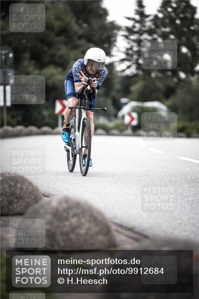 21.06.2026 - 29. Vierlanden-Triathlon H.Heesch http://msf.ph/oto/9912684 21.06.2026 09:57:48 Radfahren 145, 147 meine-sportfotos.de