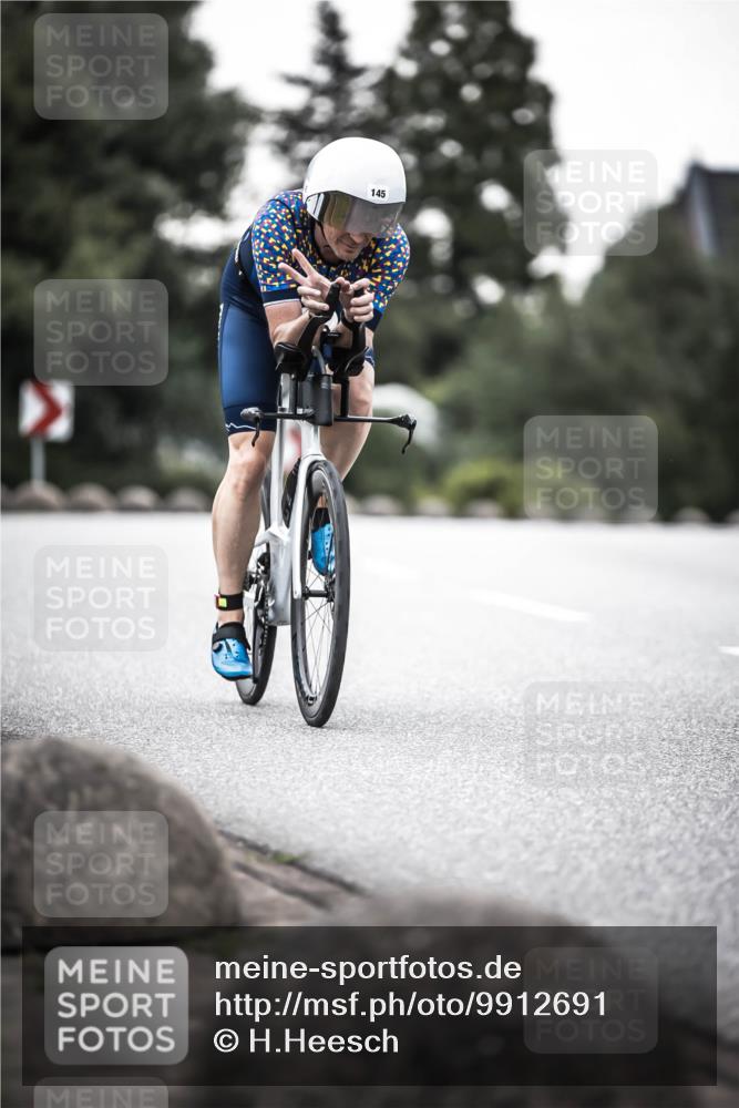 21.06.2026 - 29. Vierlanden-Triathlon H.Heesch http://msf.ph/oto/9912691 21.06.2026 09:57:48 Radfahren 145, 147 meine-sportfotos.de