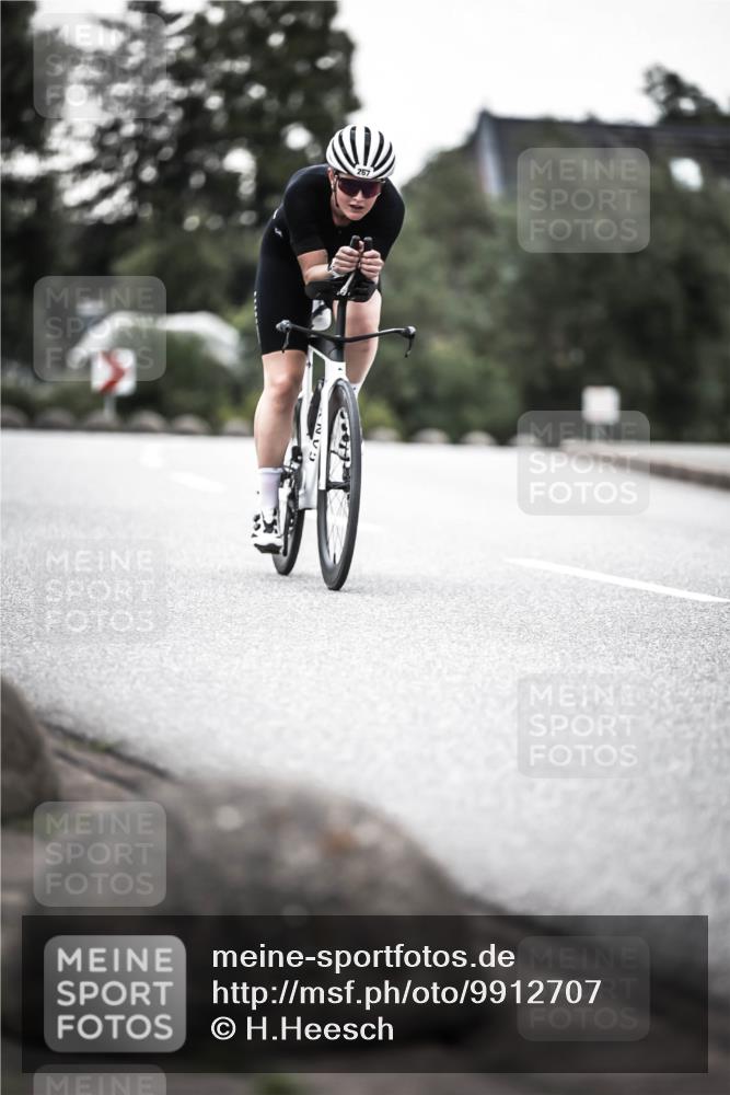 21.06.2026 - 29. Vierlanden-Triathlon H.Heesch http://msf.ph/oto/9912707 21.06.2026 09:58:04 Radfahren 19, 54, 267 meine-sportfotos.de