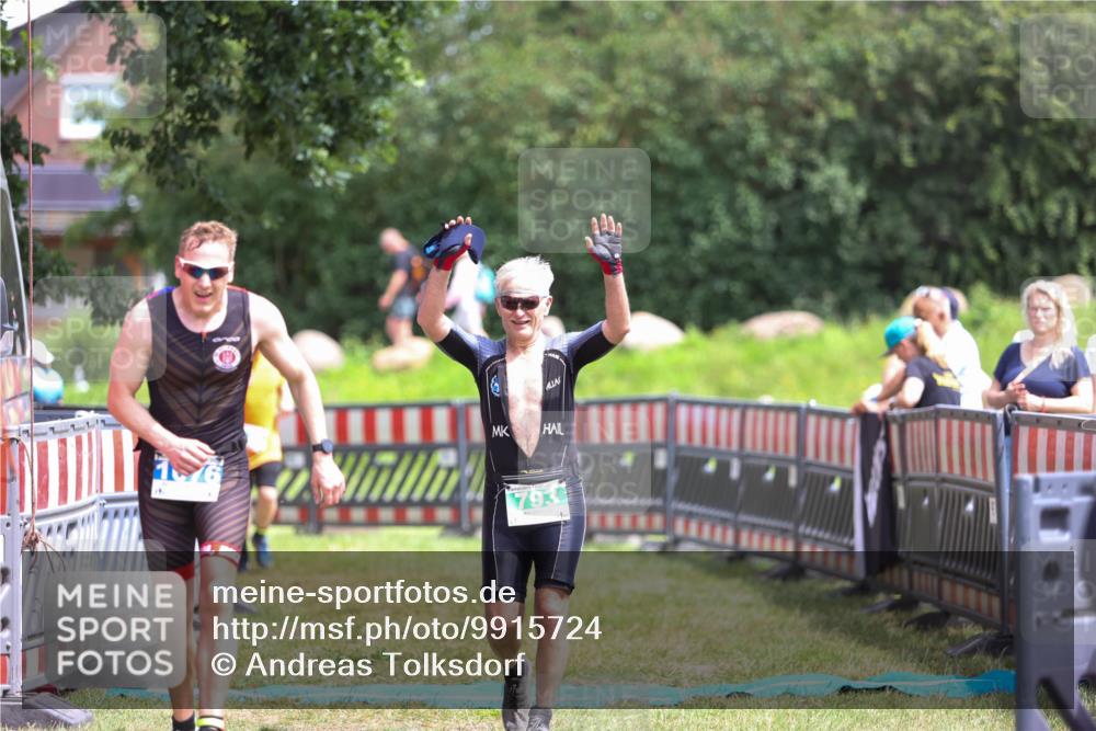 21.06.2026 - 29. Vierlanden-Triathlon Andreas Tolksdorf http://msf.ph/oto/9915724 21.06.2026 14:03:43 Ziel 793, 860, 1076 meine-sportfotos.de