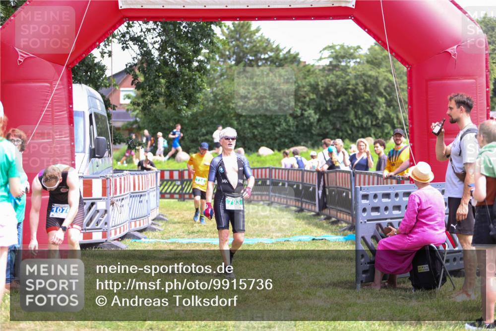 21.06.2026 - 29. Vierlanden-Triathlon Andreas Tolksdorf http://msf.ph/oto/9915736 21.06.2026 14:03:46 Ziel 793, 860, 1076 meine-sportfotos.de