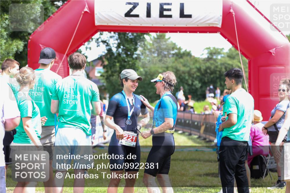 21.06.2026 - 29. Vierlanden-Triathlon Andreas Tolksdorf http://msf.ph/oto/9922381 21.06.2026 13:50:51 Ziel 766, 1080 meine-sportfotos.de